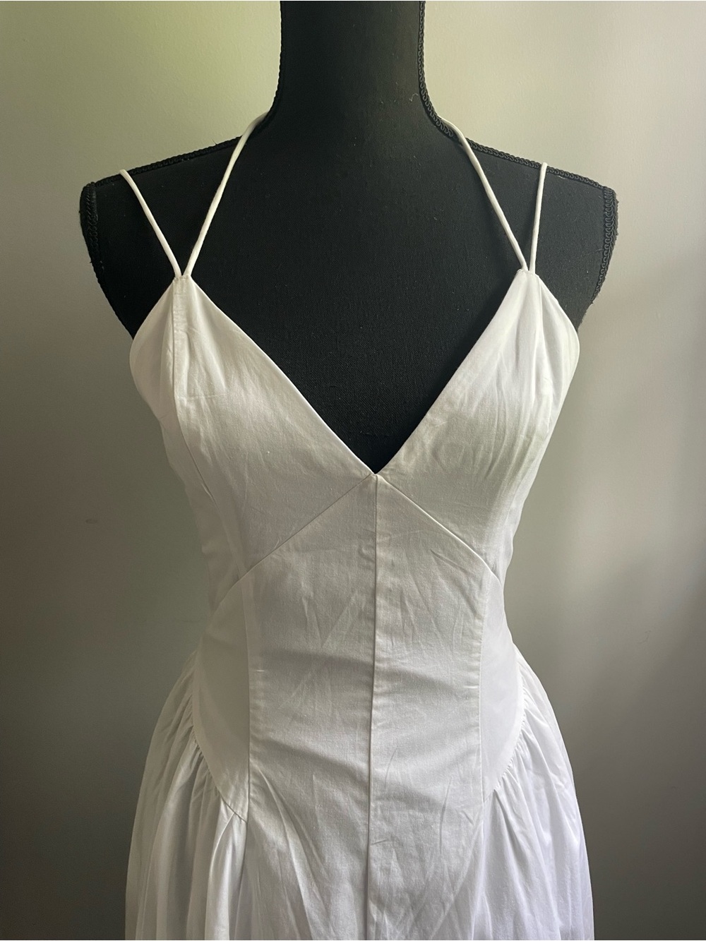 Brand new with tag Abercrombie & Fitch White Strappy Maxi Corset Dress - Picture 2 of 10
